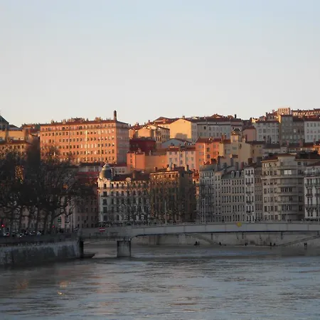 Vieux Apartment