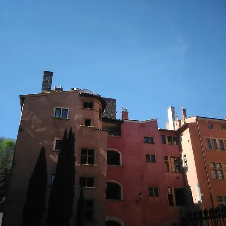 Vieux *
