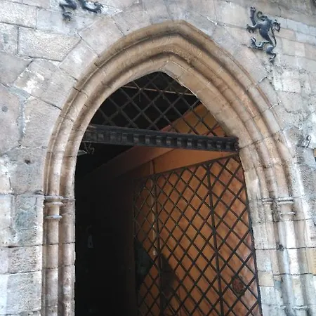 Vieux Appartement *