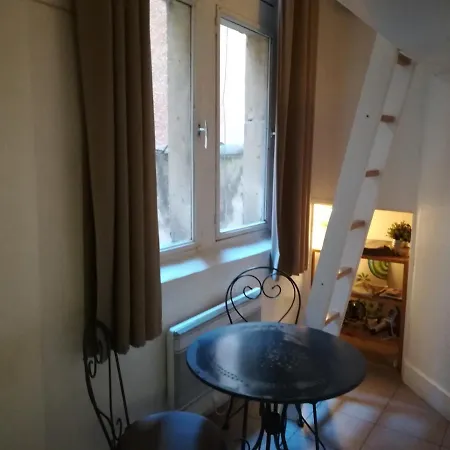 Vieux *