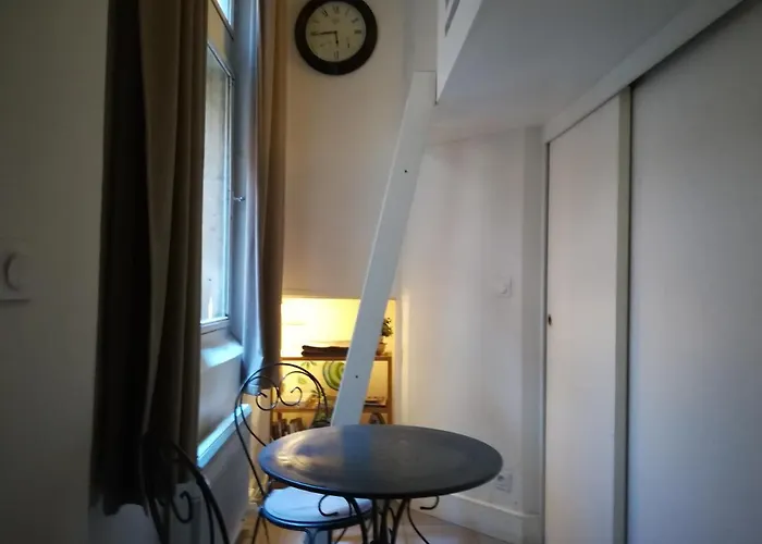 Vieux Appartement *