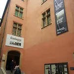 Vieux