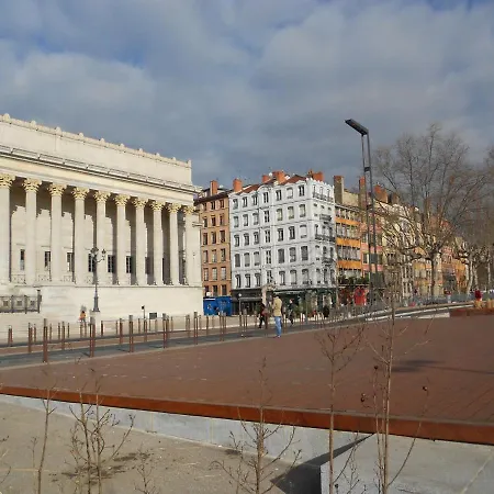 Apartman Vieux *